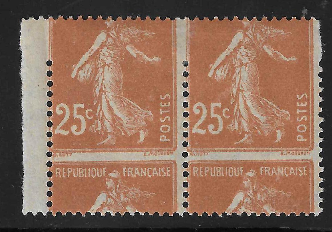 N°YT 235 - Semeuse - variété de piquage - timbres plus grands - en paire - neuve* - TB - signée Calves